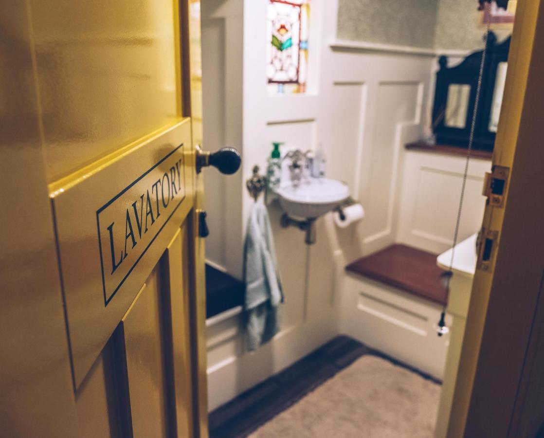Sheddington Manor - 2 Bedroom Guest House & Cinema Belfast Luaran gambar