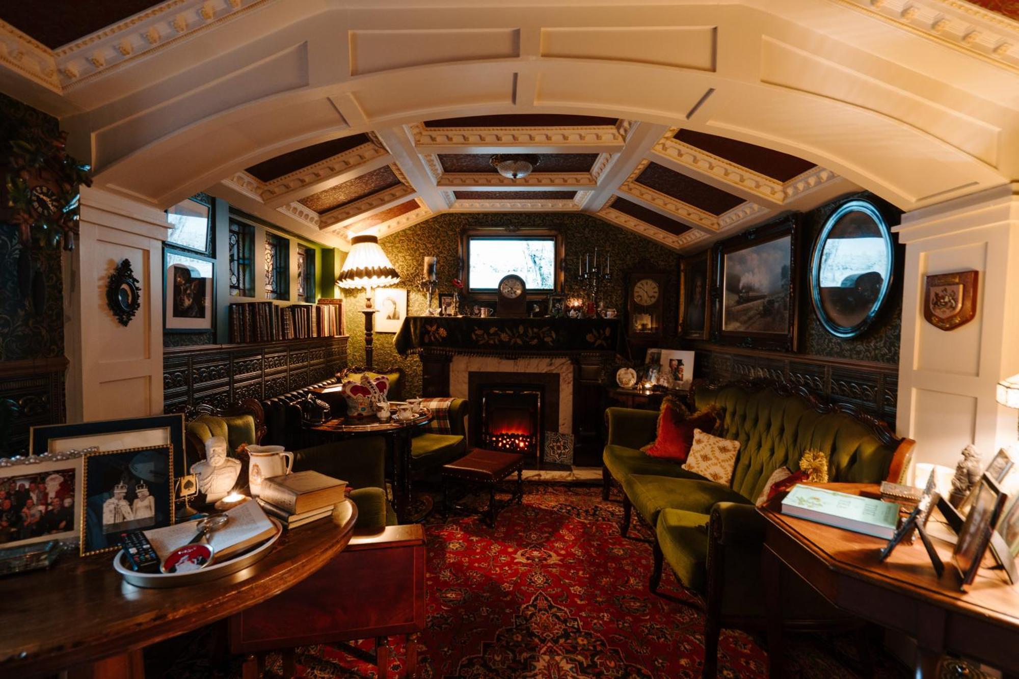 Sheddington Manor - 2 Bedroom Guest House & Cinema Belfast Luaran gambar