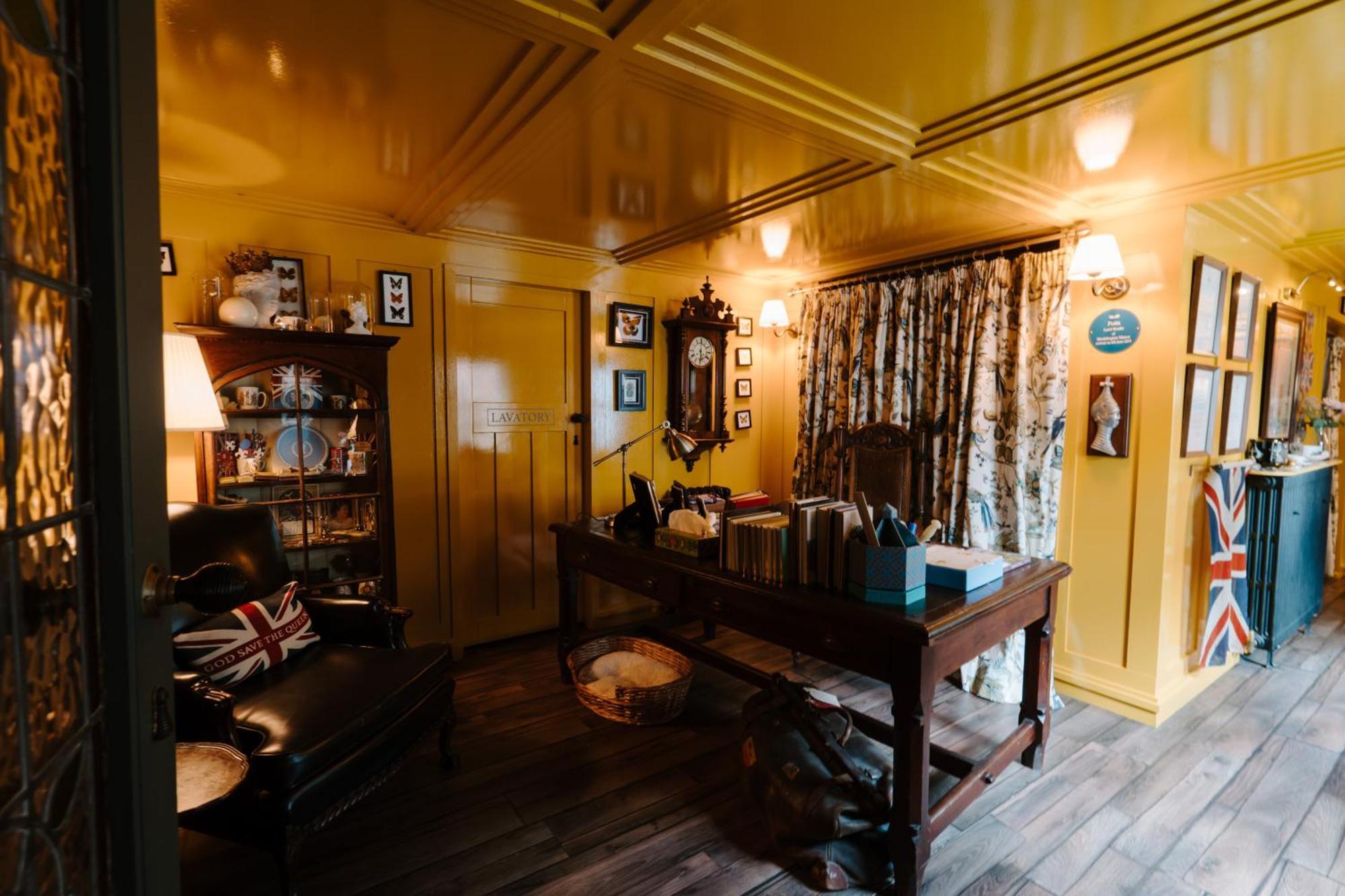 Sheddington Manor - 2 Bedroom Guest House & Cinema Belfast Luaran gambar